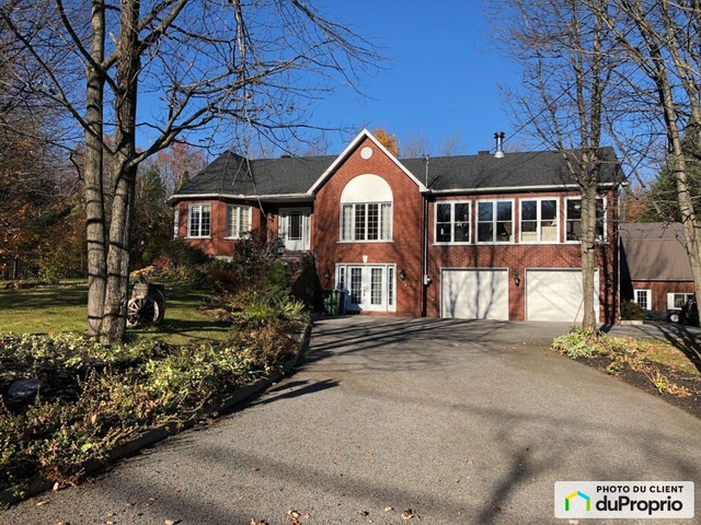 $1,299,000 - Bungalow for sale in Val-Belair — photo 1