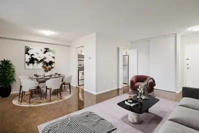 NEWLY RENOVATED 2 BEDROOM  1000 SQUARE FEET IN DUNDAS!, View more