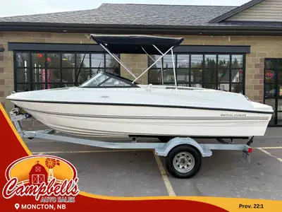 18’ Boat! 3.0Ltr MerCruiser Motor! AM/FM, AUX, USB, Bluetooth! Depth Finder! Beautiful Two Tone Inte...