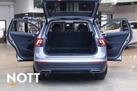 Key Features: Power adjustable heated leather seats, dual zone climate control, drive mode selection... (image 3)