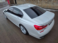 Carbon Core Edition Clean Carfax with full service records always maintained at BMW dealership ! M S... (image 6)