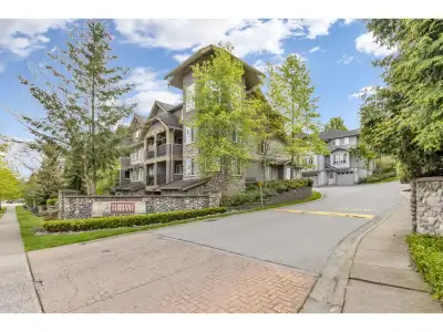 Welcome to Terrane in west newton ,High demanding area of Surrey ,This 4 story very spacious townhou...