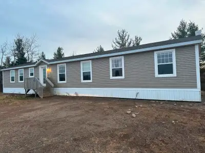 Waterfront, newer 3 bed / 2 bath mini-home in Tracy
