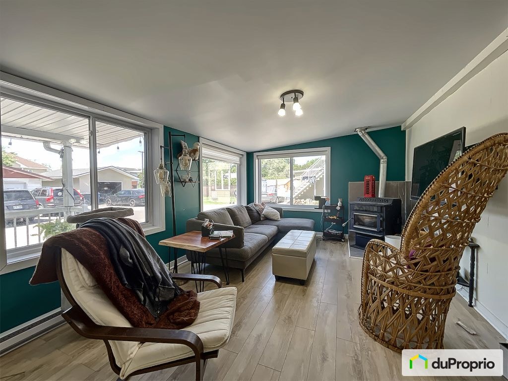 $385,000 - Duplex for sale in Joliette — photo 2