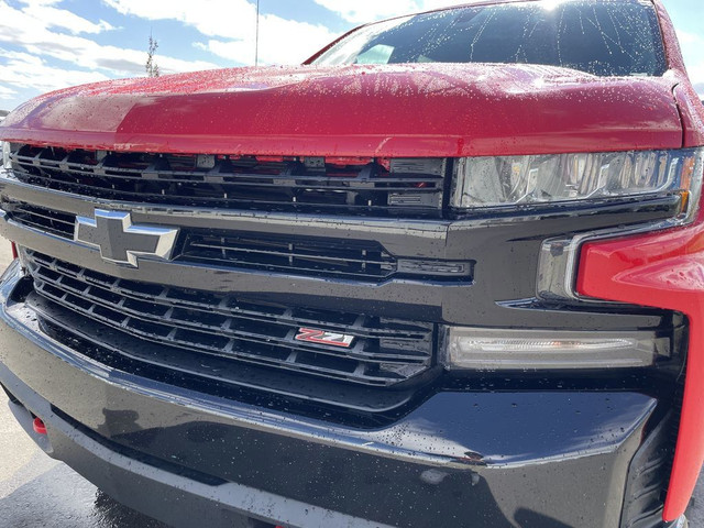 2020 Chevrolet Silverado 1500 LT Trail Boss in Cars & Trucks in Calgary - Image 3