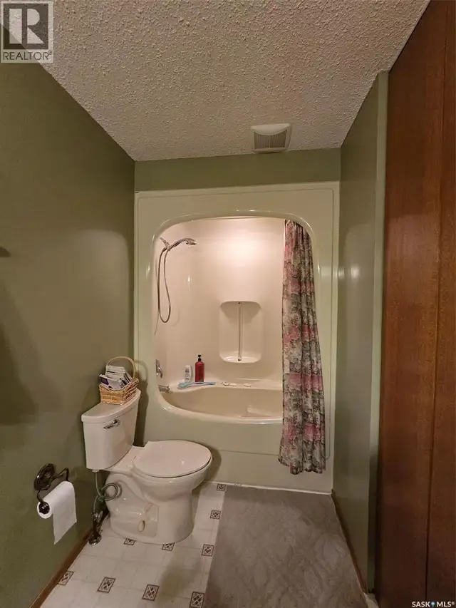 903 Assiniboia AVENUE Grenfell, Saskatchewan in Houses for Sale in Regina - Image 29