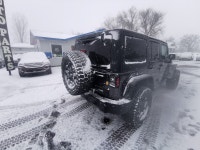 "• Power_Steering • Power_Brakes • Power_Windows • Power_Locks • Air_Conditioning • Tilt_Steering •... (image 4)
