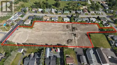 Exceptional development opportunity in a prime location, close to major shopping centres, restaurant...