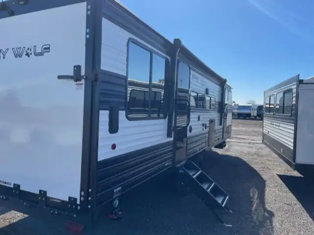 2024 FOREST RIVER GREYWOLF 24 RRT! AWESOME TOYHAULER! $41995!  in RVs & Motorhomes in London - Image 8