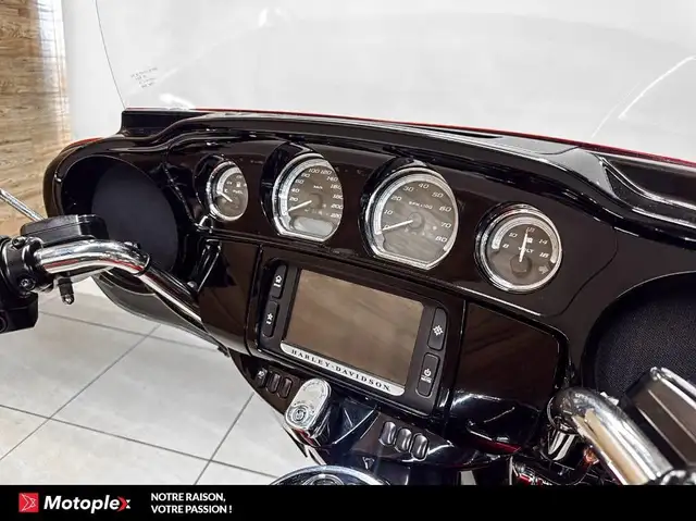 2018 HARLEY DAVIDSON FLHTK ELECTRA GLIDE LIMITED in Street, Cruisers & Choppers in Laurentides - Image 7