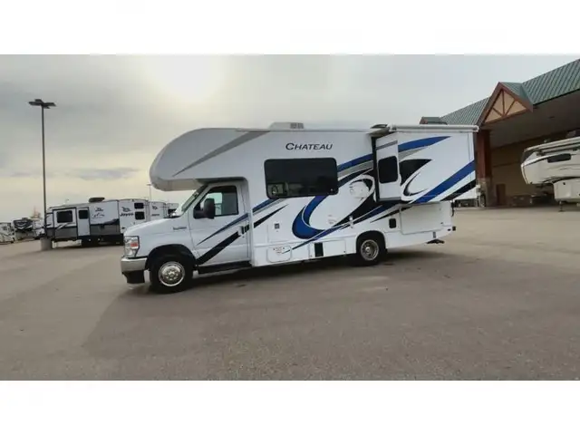 2023 Thor Motor Coach Chateau 22B in RVs & Motorhomes in Red Deer - Image 10