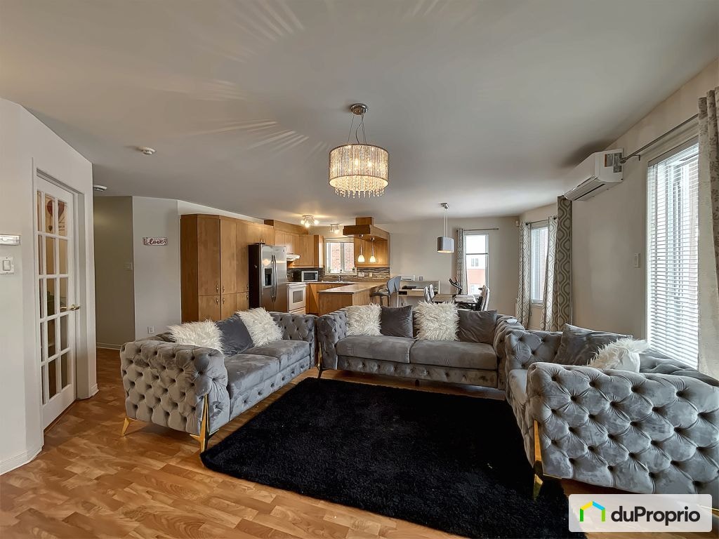 $378,280 - Condominium for sale in Longueuil (St-Hubert) — photo 2