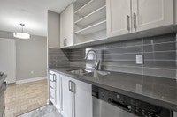 1303 – 1307 Wilson Avenue boast accessible midtown living! Lu Ray Apartments are conveniently locate... (image 2)