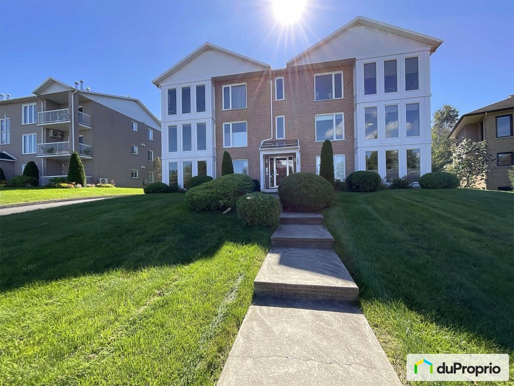$279,000 - Condominium for sale in Granby — photo 1