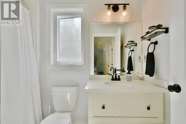 5 GERUS ROAD Tiny, Ontario in Houses for Sale in Barrie - Image 22
