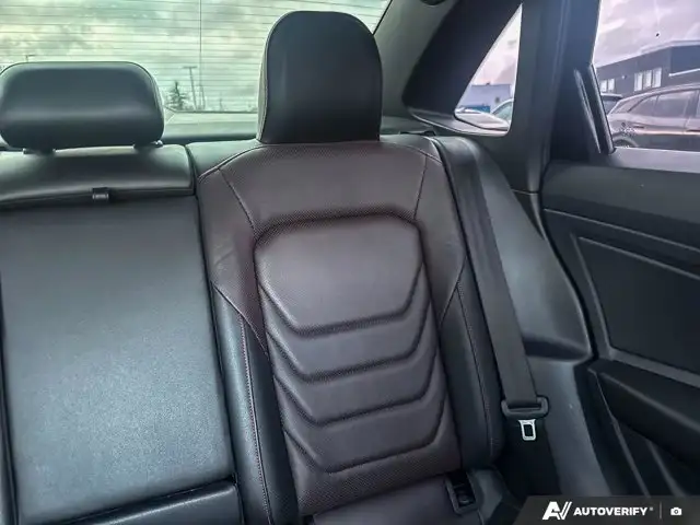 2023 Volkswagen Jetta GLI AUTOBAHN | Leather Seats in Cars & Trucks in Abbotsford - Image 15