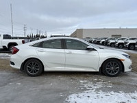 AMVIC Licensed Dealer * Power Sunroof * Rear Vision Camera * Heated Front Seats * Keyless Entry * Re... (image 8)
