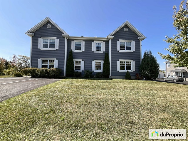 $318,500 - Condominium for sale in Magog — photo 1