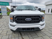 Kijiji Engine: 8 Cylinder Engine 5.0L L/100Km City: 14.8 L/100Km Hwy: 10.9 Safety Equipment ABS And... (image 1)
