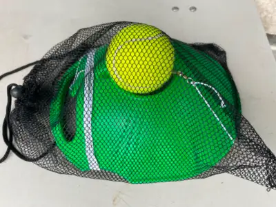 Neuf- Plinthe de tennis pour entraînement de tennis avec 1 balle, View more