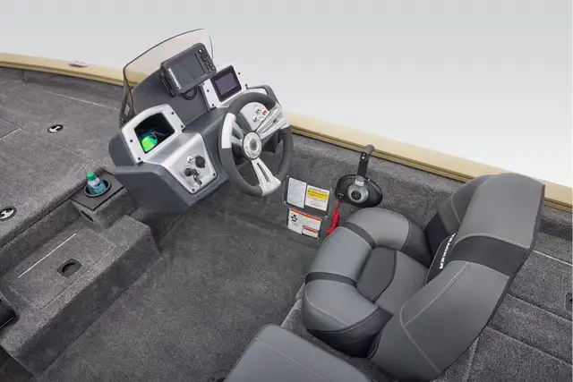 2026 TRACKER ProTeam 175 TXW Fishing boat in Powerboats & Motorboats in Prince Albert - Image 16