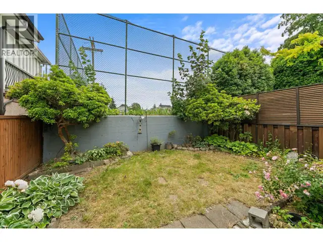 266 E 32ND AVENUE Vancouver, British Columbia in Houses for Sale in Vancouver - Image 5