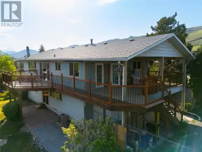 Want a home on a quiet cul-de-sac? Want the option to Subdivide & have family to build next to you?...