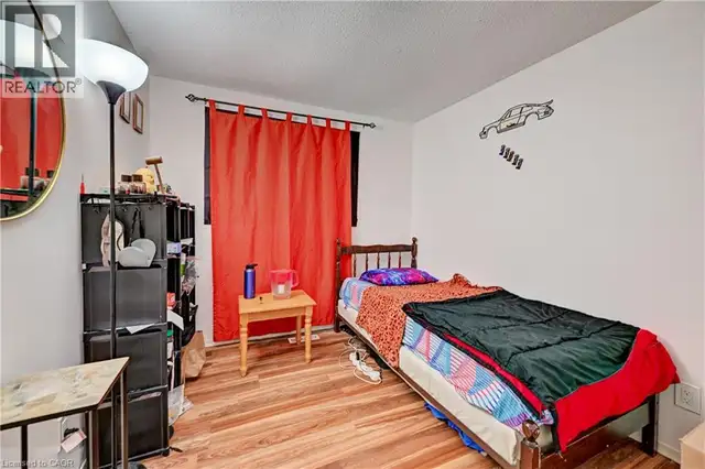 53 HELENE Crescent Waterloo, Ontario in Houses for Sale in Kitchener / Waterloo - Image 21