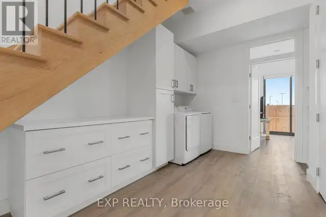 30 - 65 SUMMERSIDES MEWS Pelham (Fonthill), Ontario in Condos for Sale in St. Catharines - Image 23