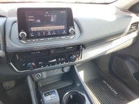 SV MODEL POWER SUNROOF/MOONROOF, POWER LIFTGATE, APPLE CARPLAY/ANDROID AUTO, POWER SEAT, 18" ALLOY W... (image 4)