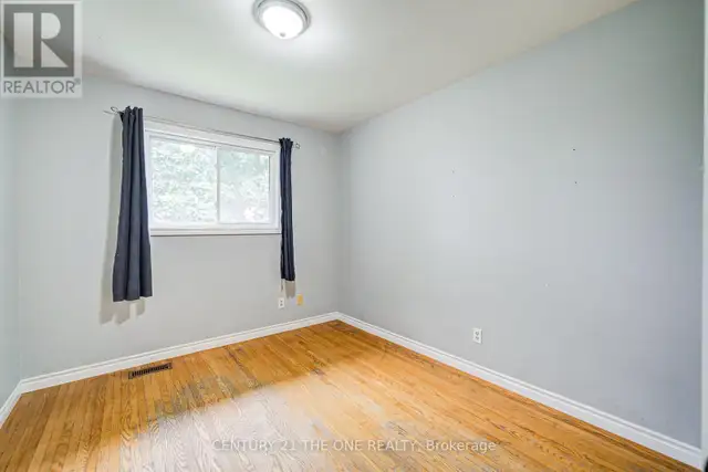 25 CARROL STREET Kitchener, Ontario in Houses for Sale in Kitchener / Waterloo - Image 26