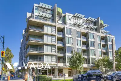 Pulse 1 BR APT Rental 2550 Maple St Vancouver: VADA This bright ground-level corner unit features a...