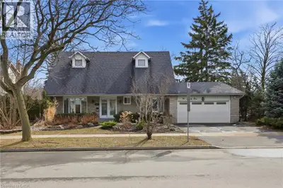 An exceptional opportunity in one of Burlington’s most sought-after neighbourhoods, just minutes fro...