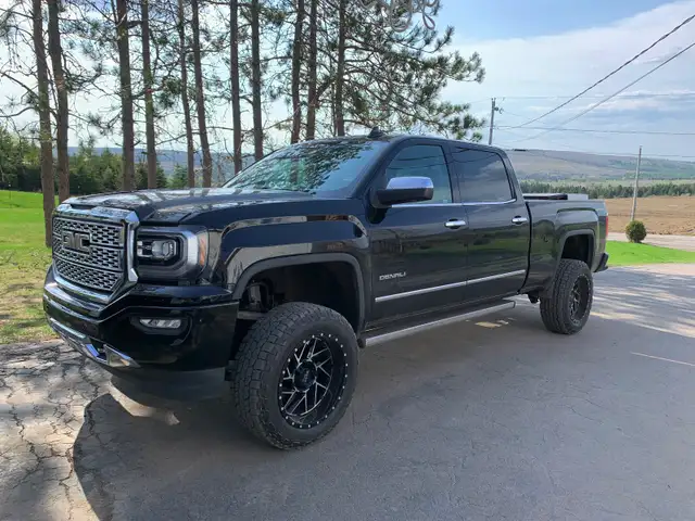2017 GMC Denali Serria5040166595258060812