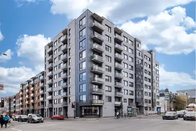 Glö2 Apartments - 2 Bedroom available at 1050 Bd René-Lévesque E