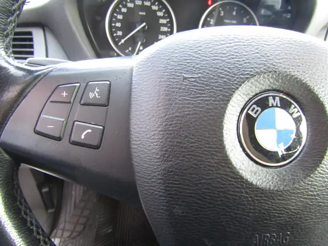 2009 BMW X5 XDrive30i ,7 Pass, Pano, Leather, Memory, Alloy, *Ce in Cars & Trucks in Mississauga / Peel Region - Image 19