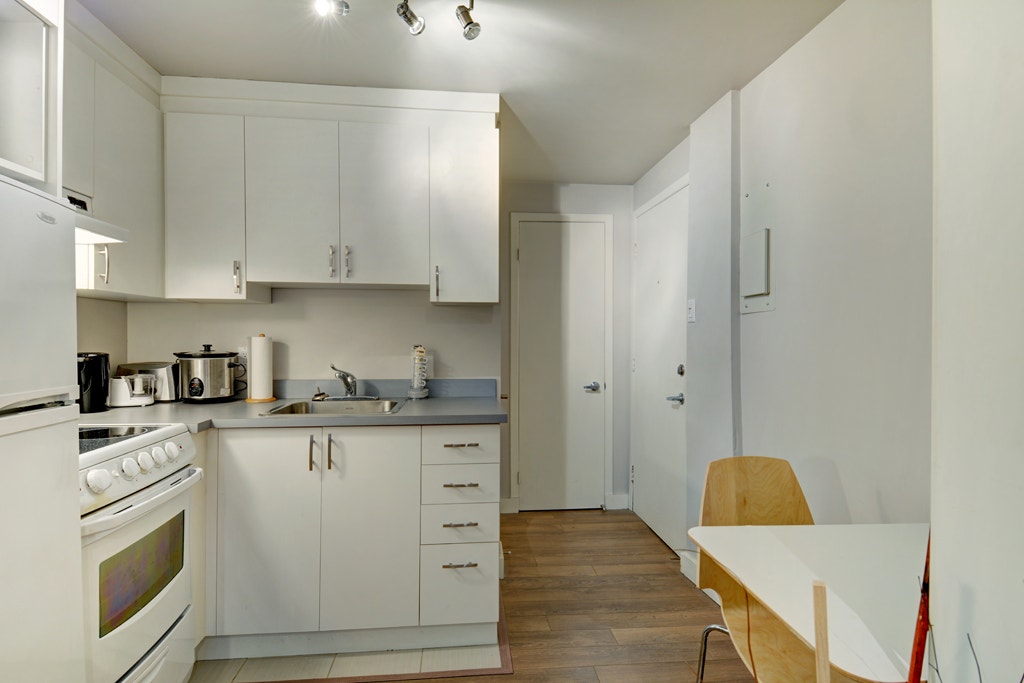 254 Rue Saint-Jean — photo 3