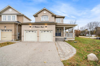 Luxurious 4+2 BR Home! Prime Courtice Location! 2 Min to Hwy 418