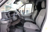 Capital Ford Lincoln Winnipeg Ltd (MB's #1 Rated Ford Store) Helping find the perfect vehicle FOR YO... (image 5)