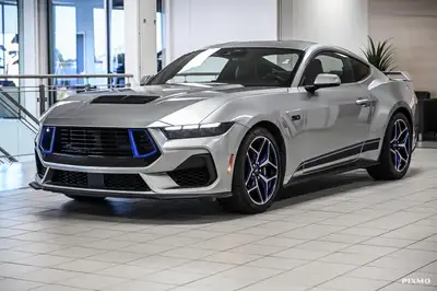 *** SPÉCIAL DÉMO TAUX A PARTIR DE 4.99% *** Superbe Mustang GT Fastback offerte avec l'ensemble Perf...