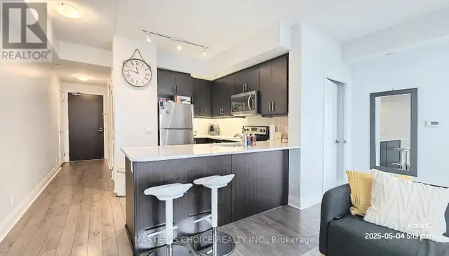 2002 - 15 ZORRA STREET Toronto (Islington-City Centre West), Ont63006662589313123