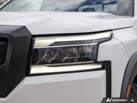 Recent Arrival! CARFAX Canada No Reported Accidents CARFAX Canada One Owner 4WD, Auto-Dimming Mirror... (image 5)