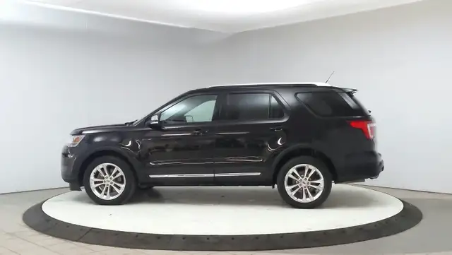 2019 Ford Explorer XLT504926190626426885