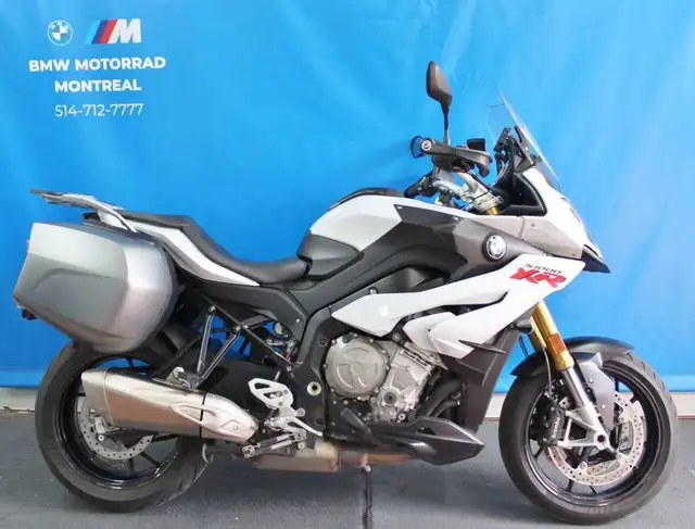 2016 BMW S1000XR in Sport Bikes in City of Montréal - Image 2