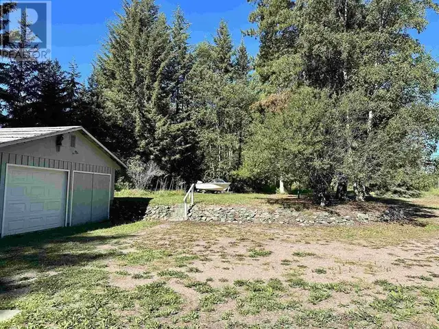 8241 PETERSON ROAD Fraser Lake, British Columbia in Houses for Sale in Burns Lake - Image 19