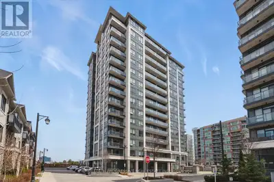 1502 - 398 HIGHWAY 7 E Richmond Hill (Doncrest), Ontario