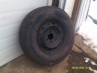 Michelin 265/70/17 tire