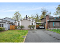 32560 ORIOLE CRESCENT Abbotsford, British Columbia