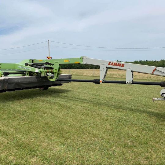 2015 Claas Disc Mower ***FINANCING AVAILABLE *** in Other in Moncton
