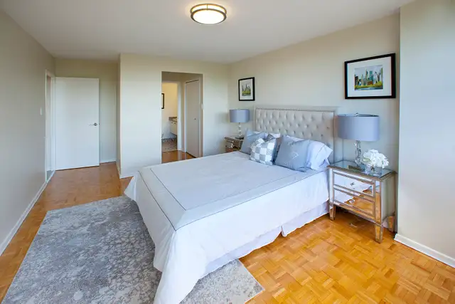 3 Bedroom Apartment- North York Don Valley Parkway Brookbanks Dr in Long Term Rentals in City of Toronto - Image 12